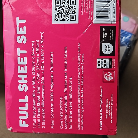 Adopt Me 4 piece Full sheet set - Picture 3 of 3